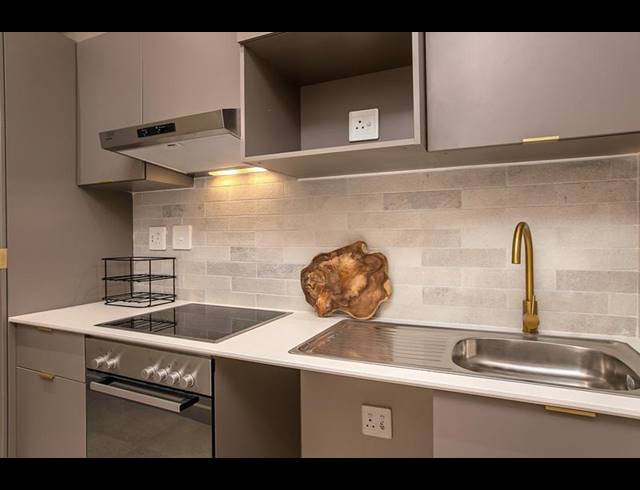 1 BEDROOM PROPERTY TO RENT IN SANDTON CBD